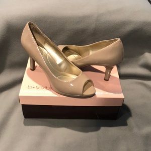 Nude peep toe heel, 9.5 wide